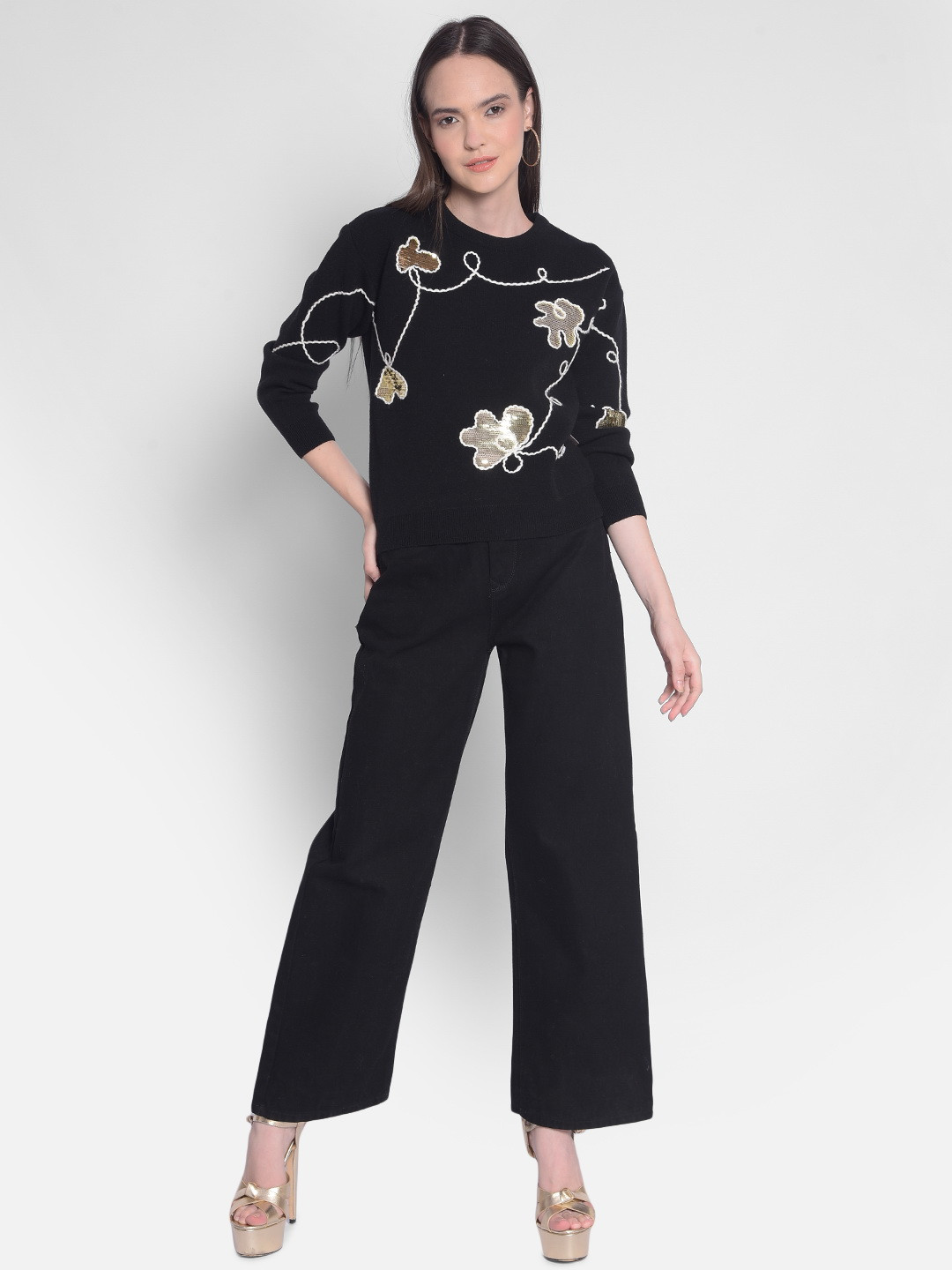 

Crimsoune Club Embroidered Round Neck Pullover, Black