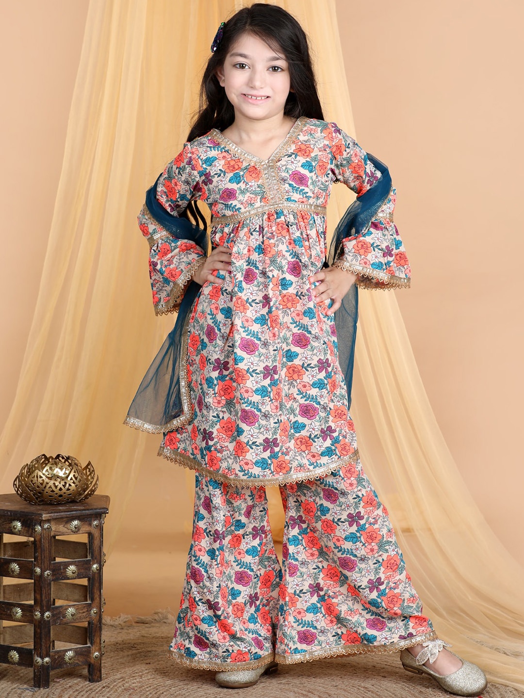 

Cutiekins Girls Floral Printed Panelled Gotta Patti Kurta with Palazzos & With Dupatta, Beige