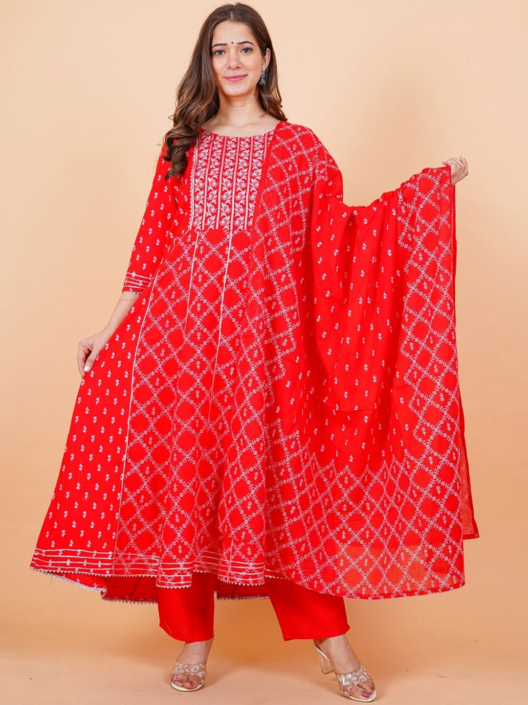 

TOULIN Ethnic Motifs Printed Regular Kurta With Palazzos & Dupatta, Red