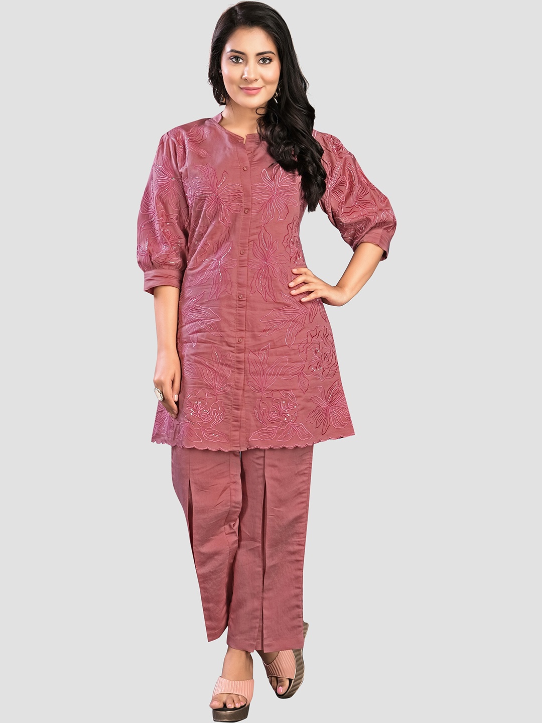 

KAJREE Floral Embroidered Mandarin Collar Thread Work A-line Kurta with Trousers, Pink