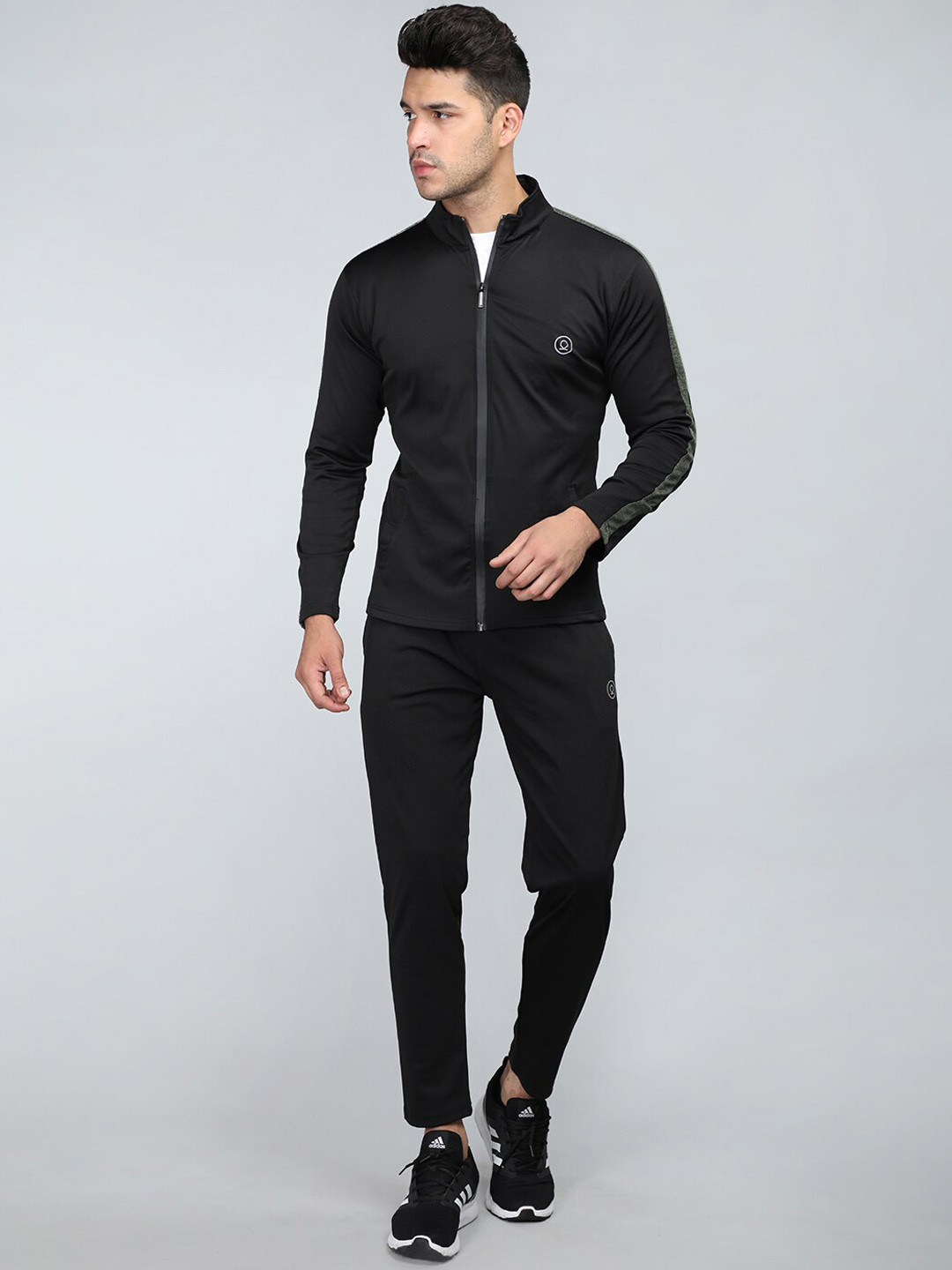 

CHKOKKO Mock Collar Sports Tracksuit, Black