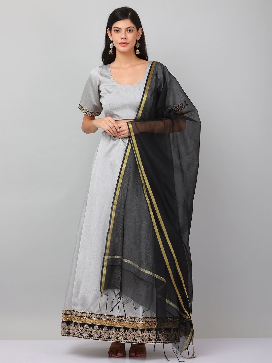 

KAANCHIE NANGGIA Ready To Wear Lehenga & Blouse With Dupatta, Grey