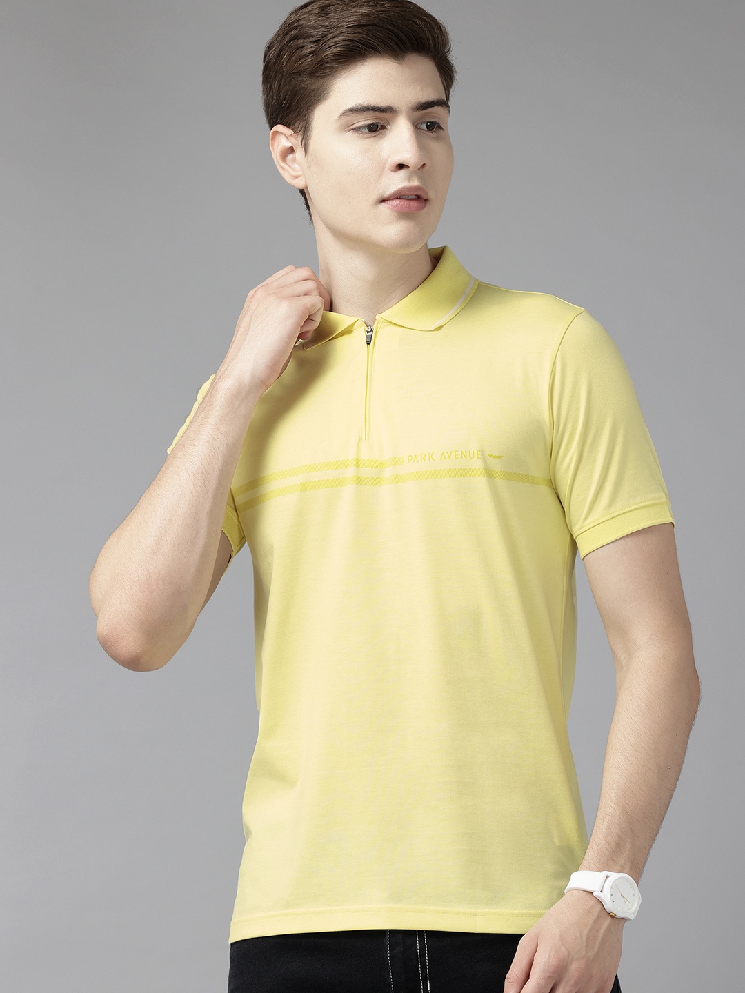 

Park Avenue Polo Collar T-shirt with Zip Closure, Yellow