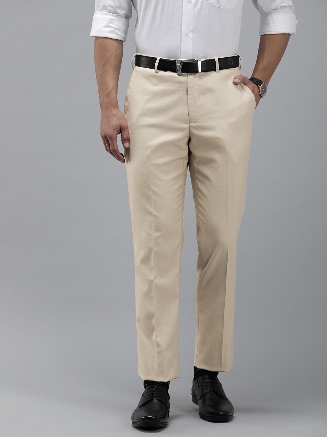 

Park Avenue Men Checked Formal Trousers, Beige
