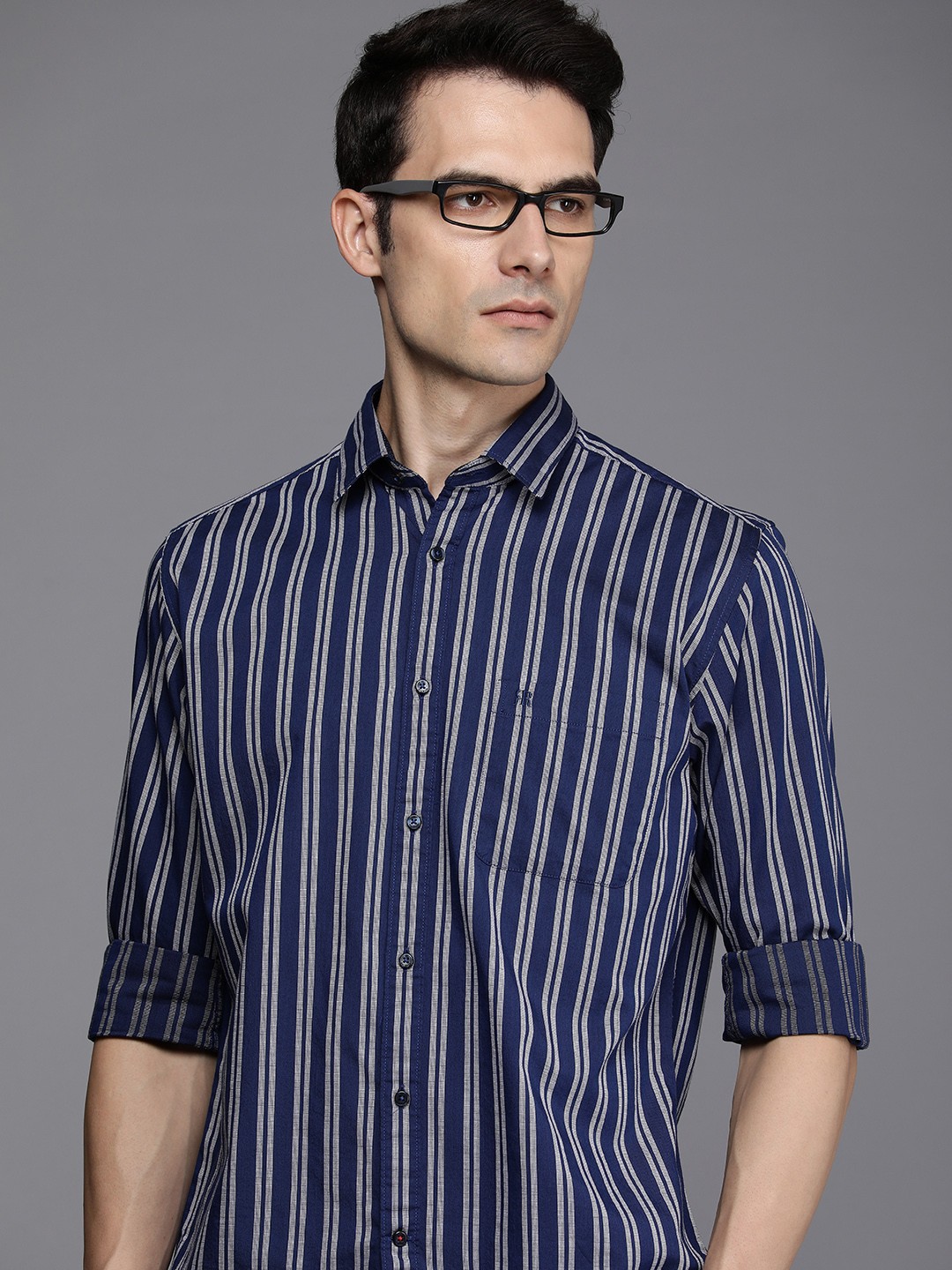 

Raymond Men Pure Cotton Slim Fit Striped Casual Shirt, Navy blue