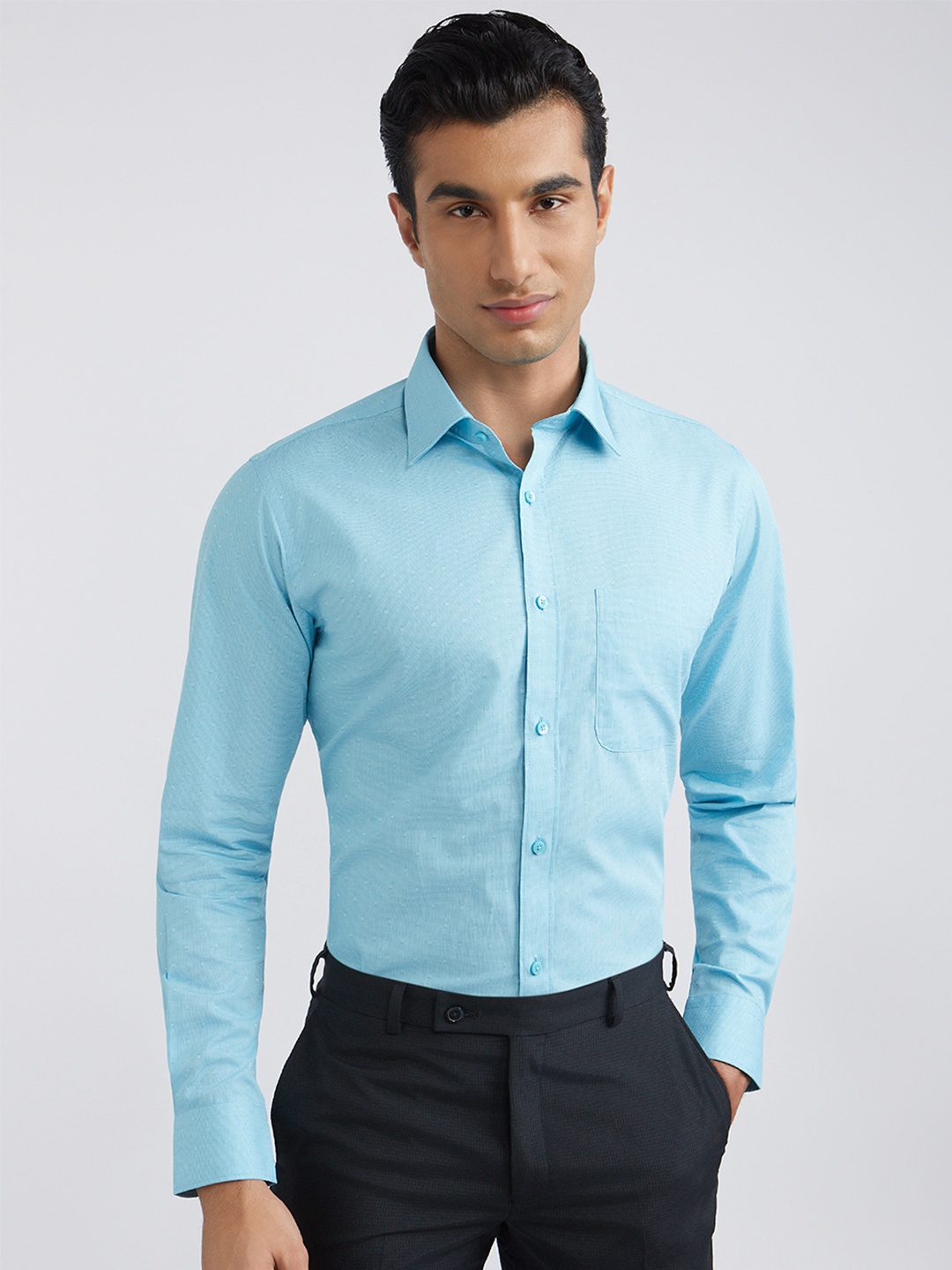 

Raymond Pure Cotton Men Slim Fit Opaque Formal Shirt, Blue