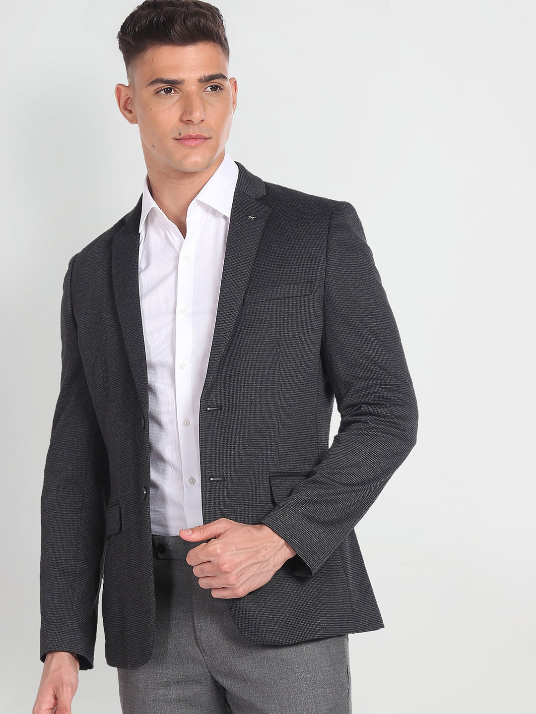 

Arrow Slim-Fit Single Breasted Blazer, Black