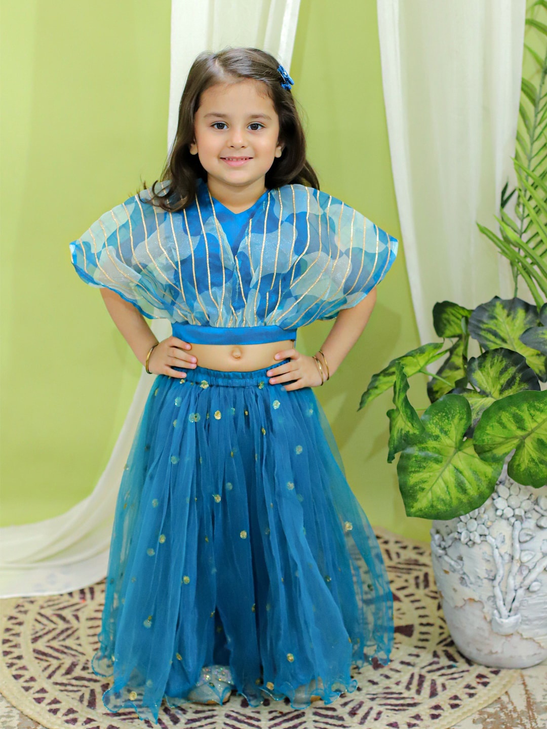 

BownBee Girls Embellished Sequinned Tie and Dye Ready to Wear Lehenga Choli, Blue