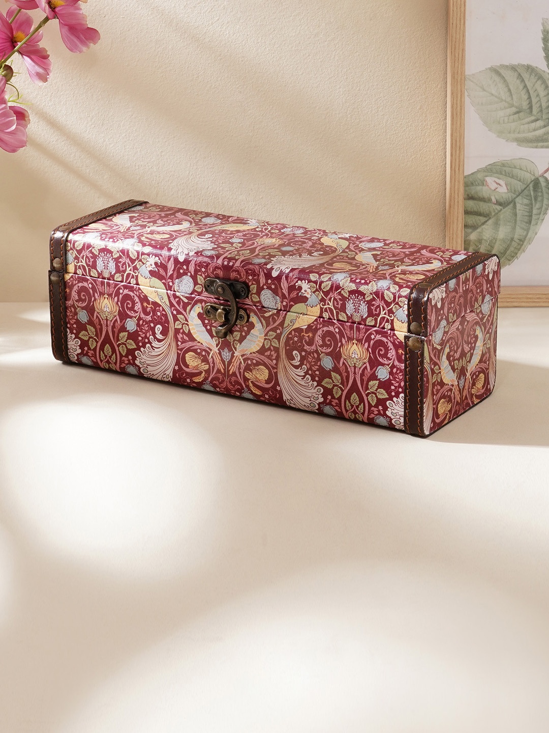 

Home Centre Maroon Oxley Uphaar Wooden Printed Wine Box