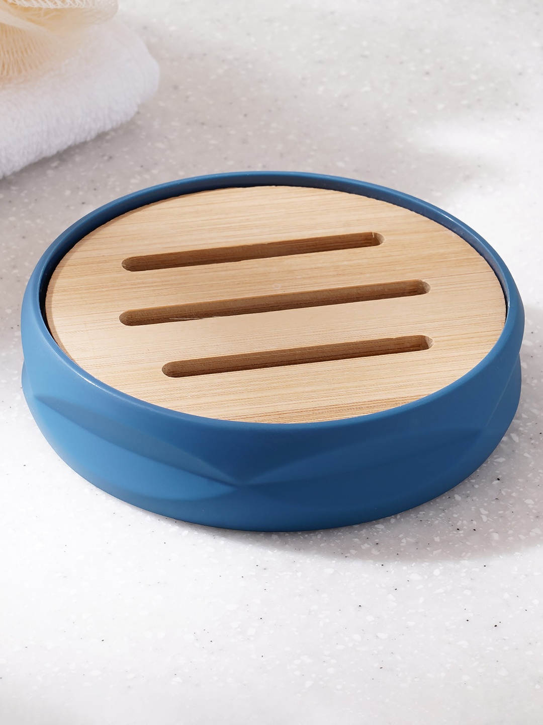 

Home Centre Blue Textured Intelio Soap Dish