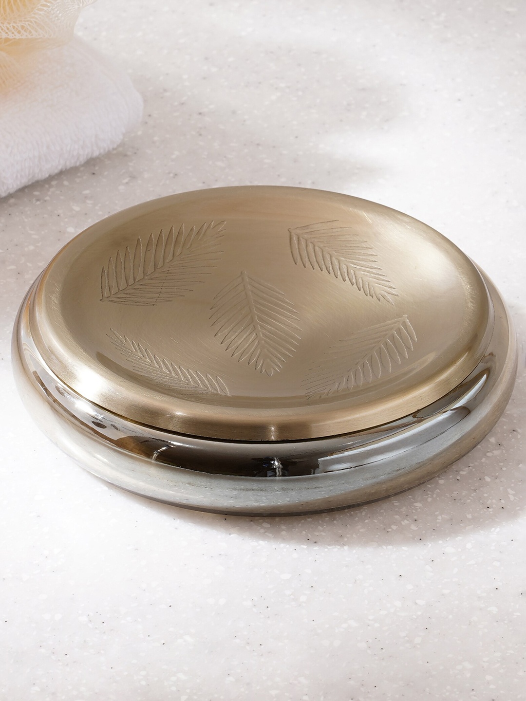 

Home Centre Gold Toned Panama Gatun Soap Dish