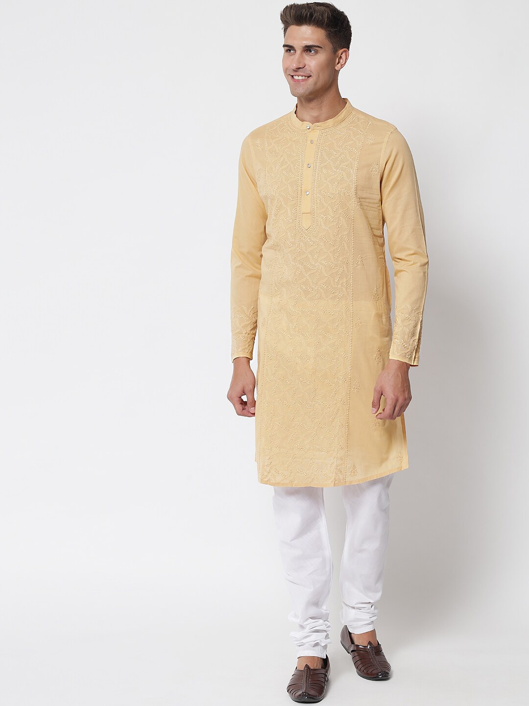 

akheri Floral Embroidered Straight Pure Cotton Kurta, Beige