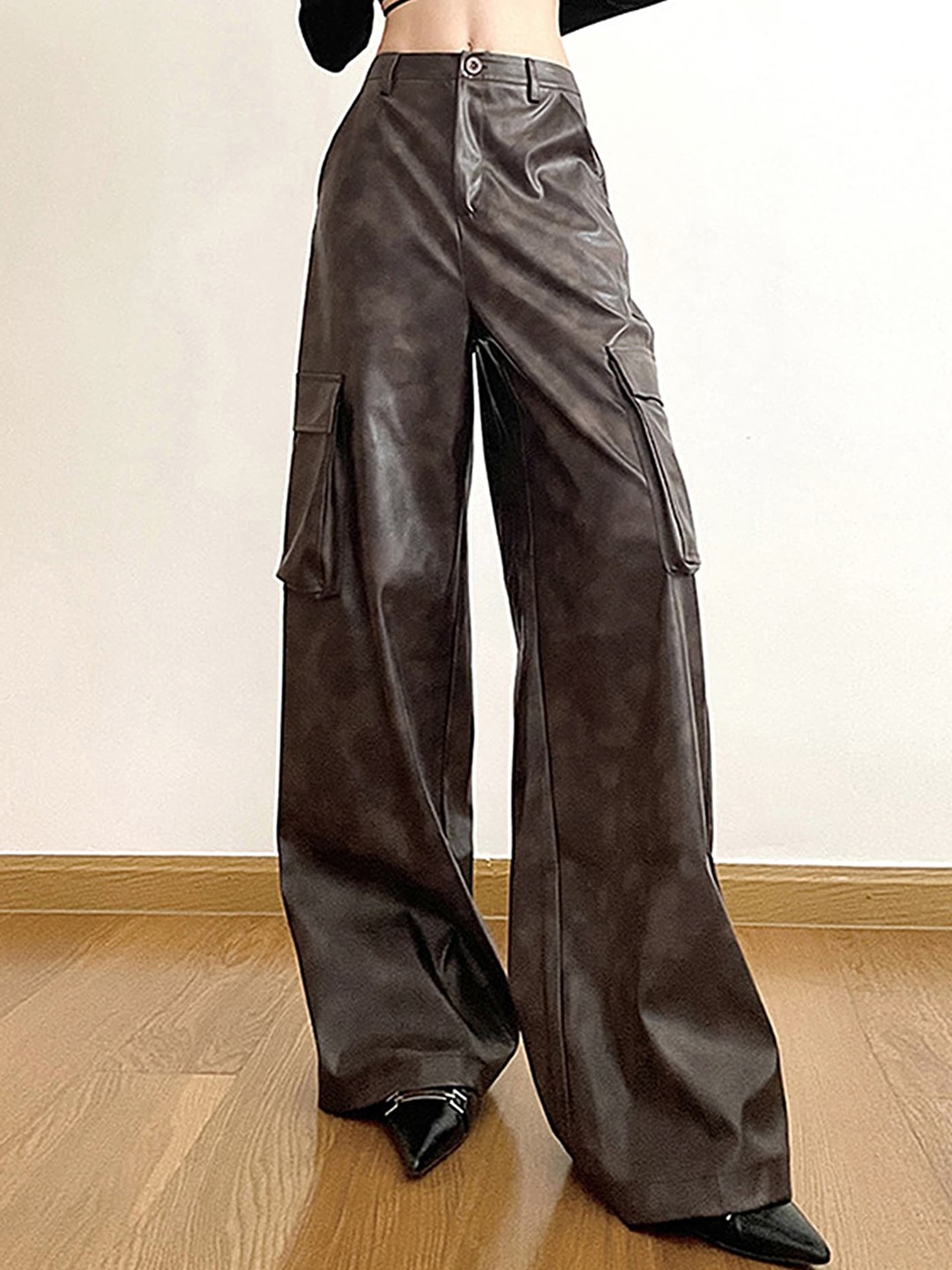 

LULU & SKY Women High-Rise Plain Regular Trousers, Brown