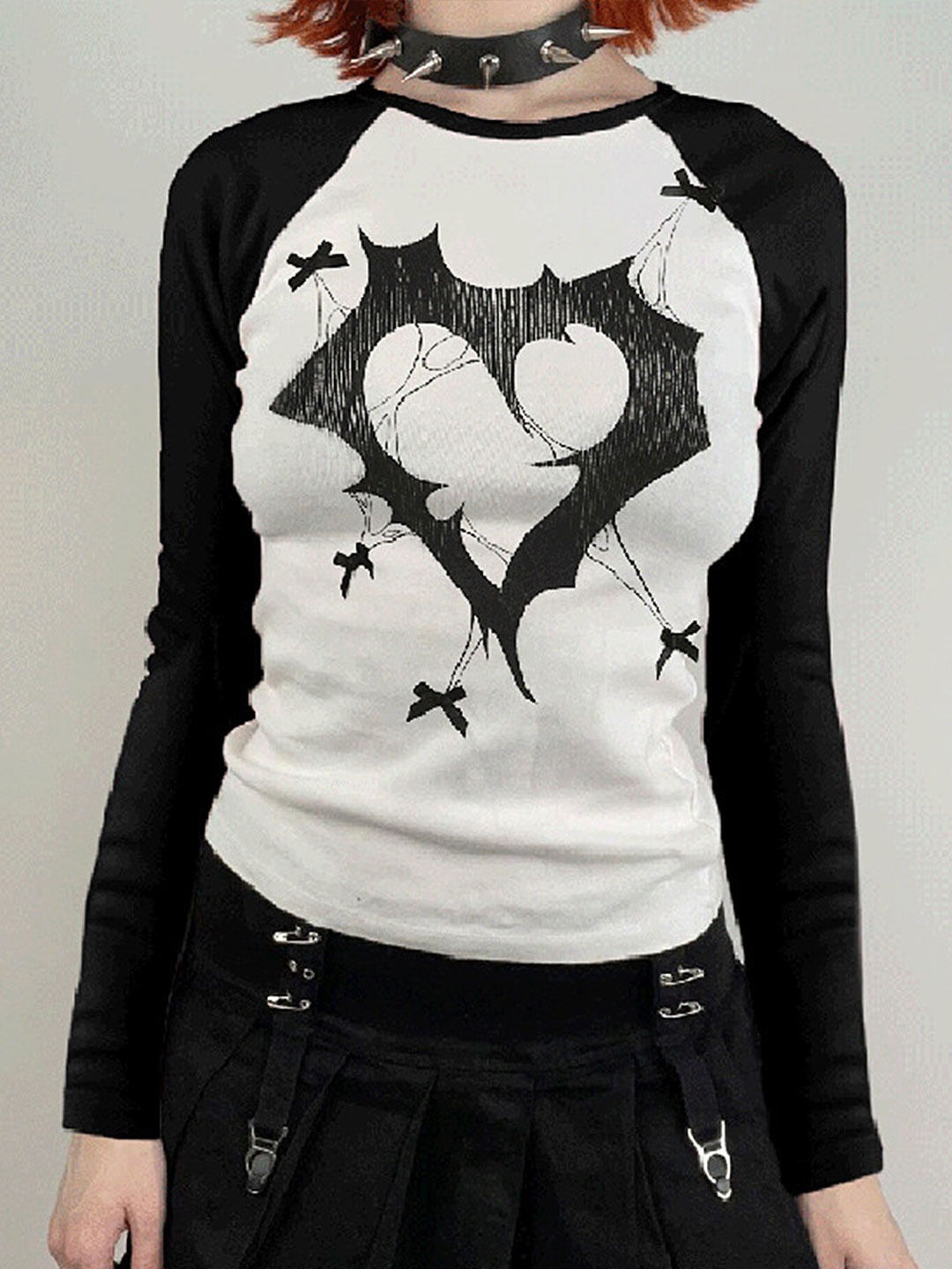 

LULU & SKY Graphic Printed Round Neck Raglan Sleeve Regular Top, Black