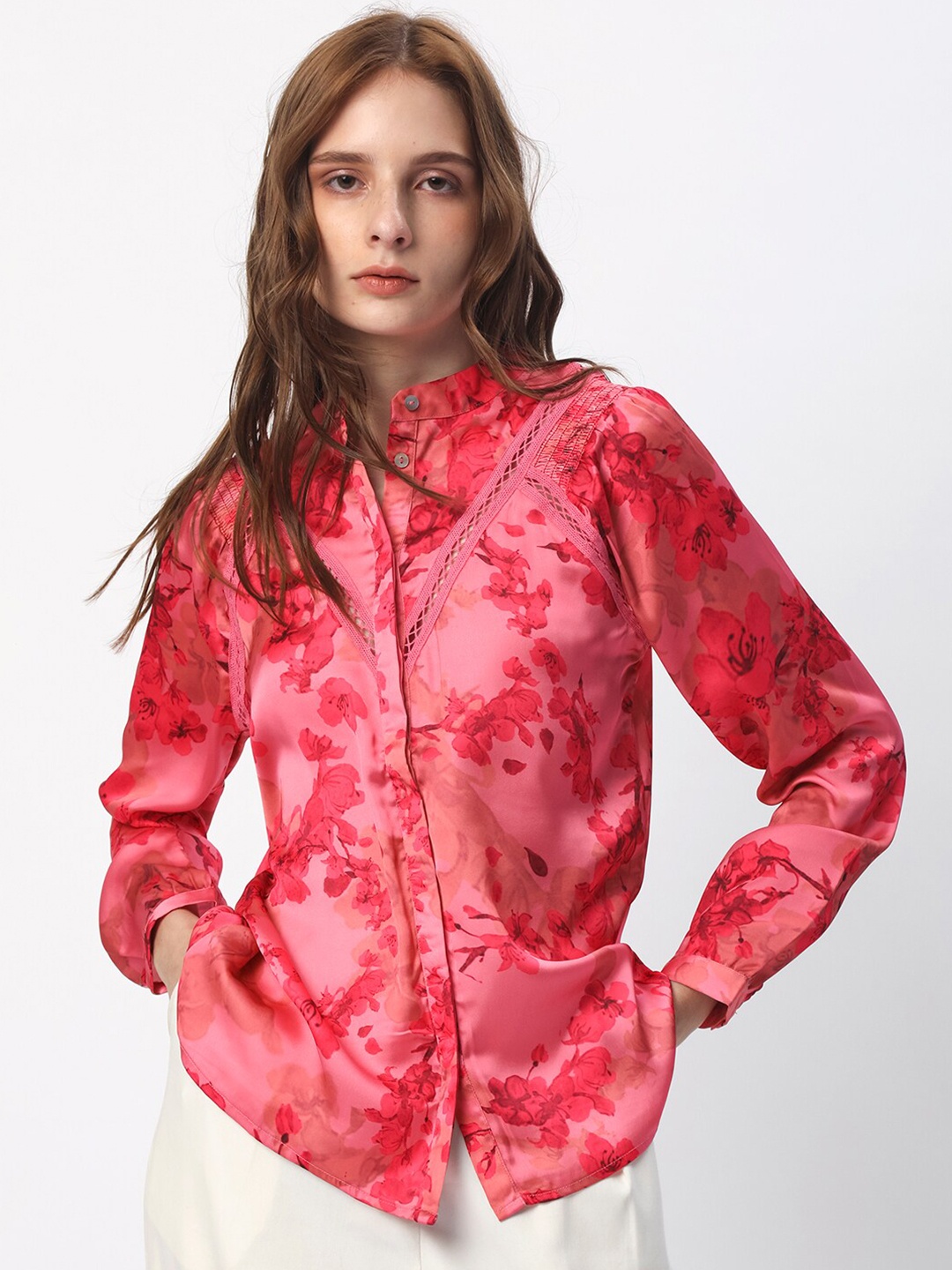 

RAREISM Floral Printed Mandarin Collar Cuffed Sleeves Styled Back Top, Pink