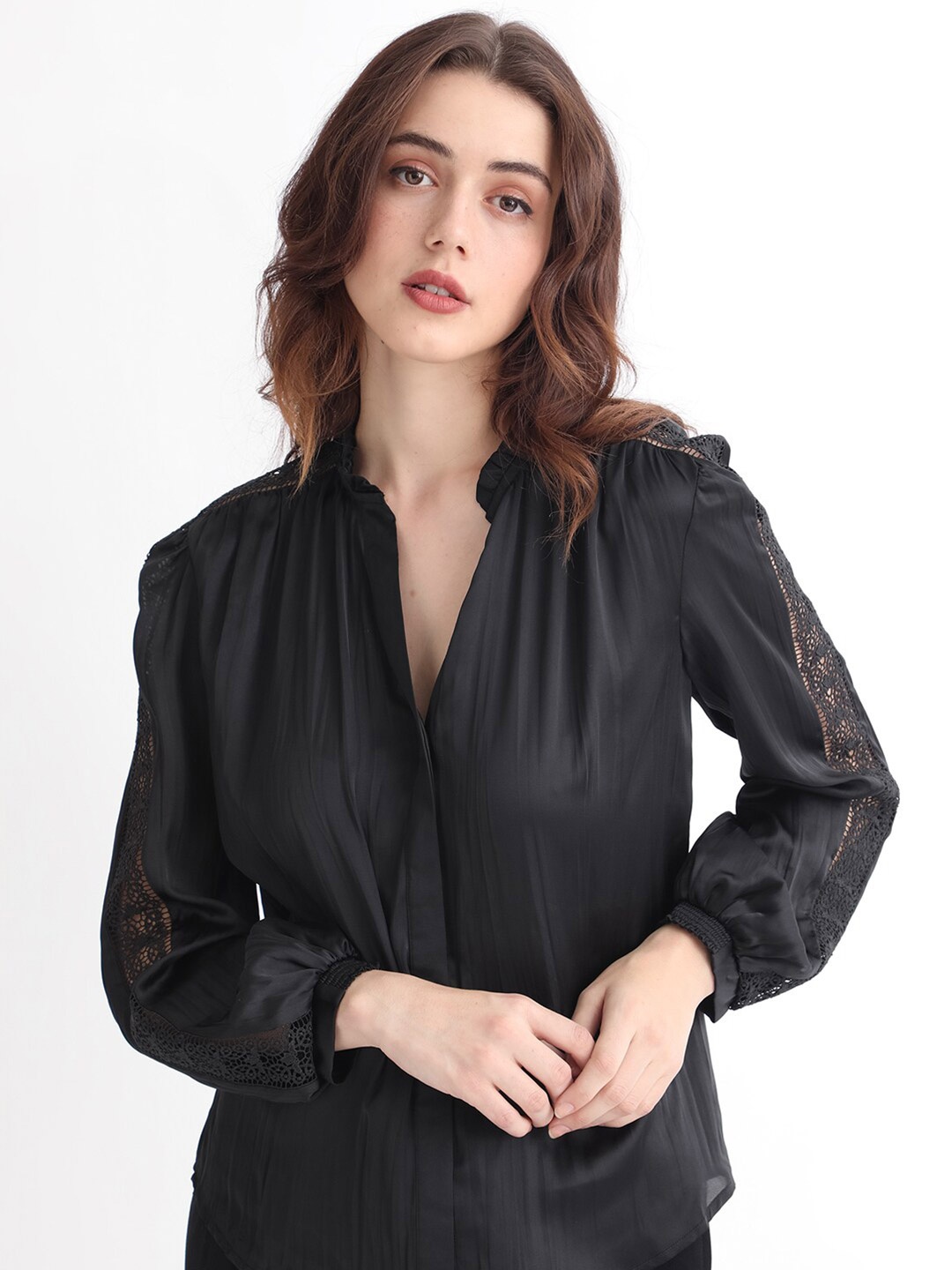 

RAREISM Mandarin Collar Puff Sleeves Top, Black