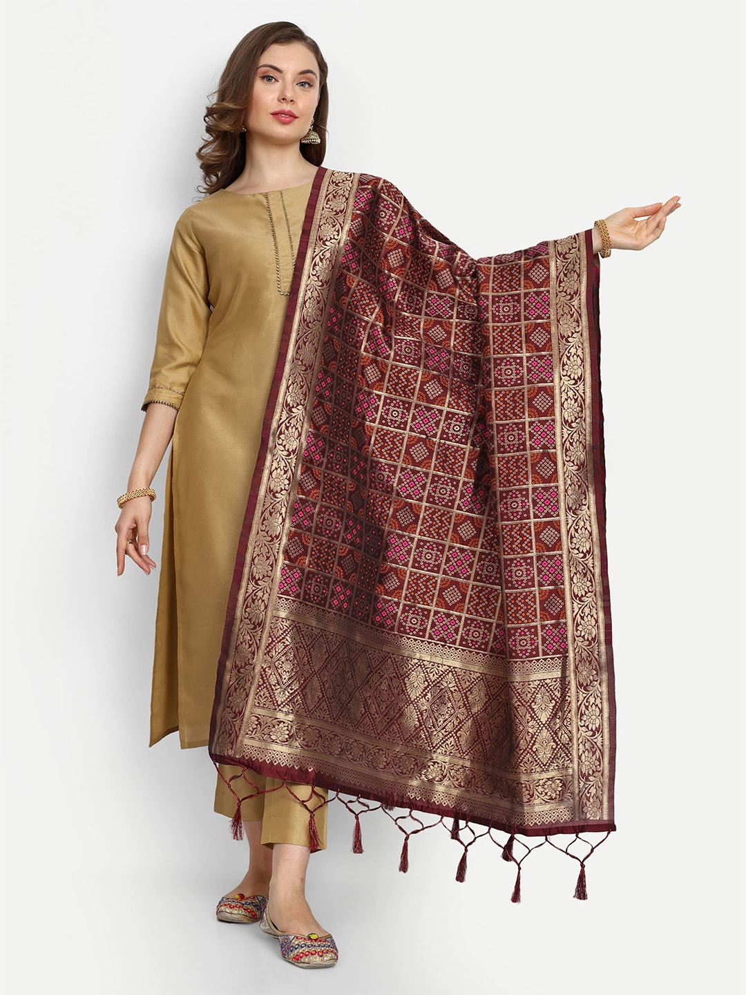 

ESCORA Bandhani Woven Design Tasselled Bandhani Silk Dupatta, Maroon