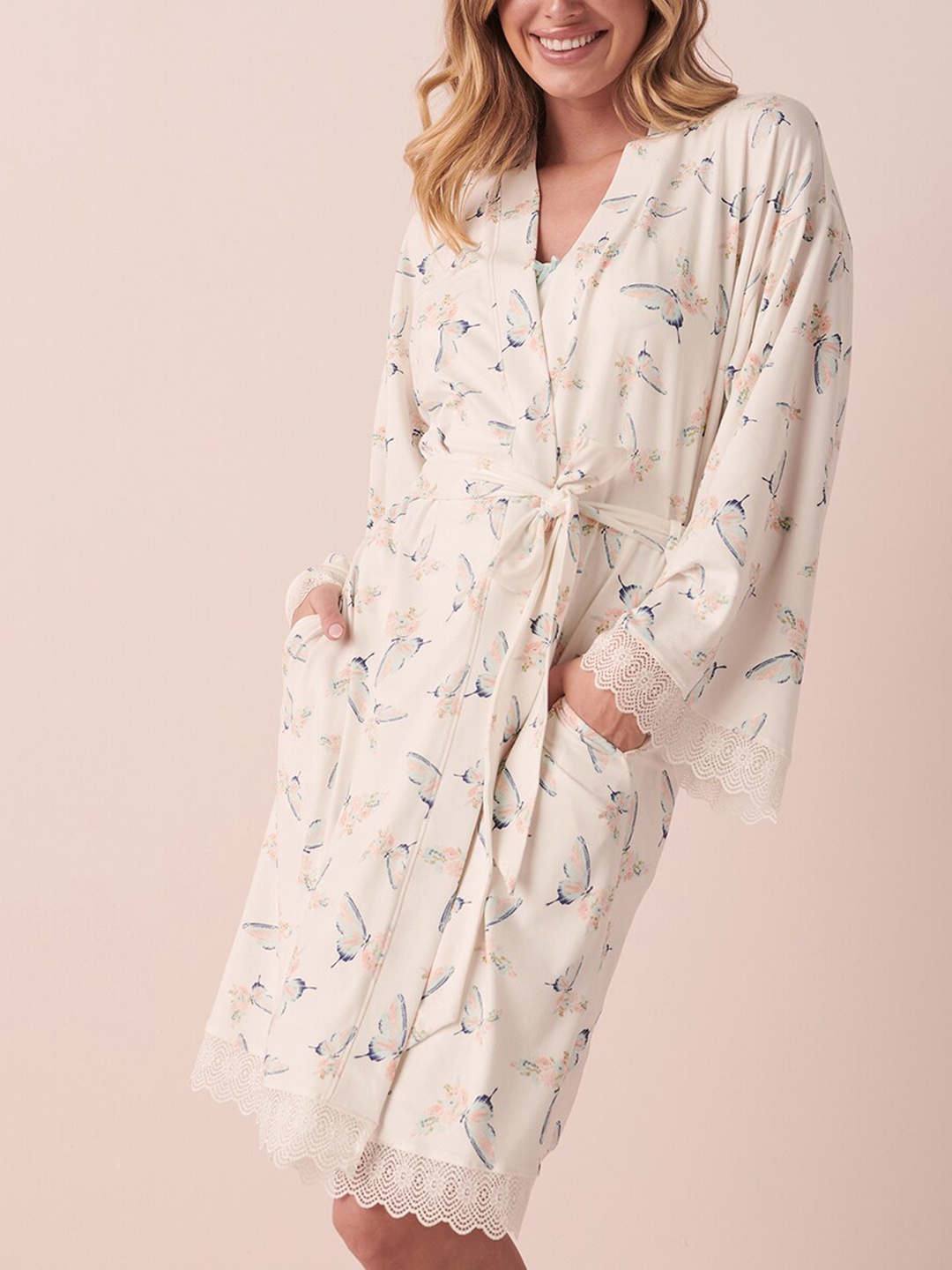 

La Vie en Rose Printed Lace Cotton Kimono Robe, White