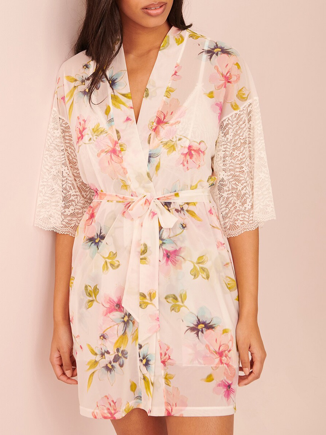 

La Vie en Rose Printed Lace & Mesh Cotton Mini Kimono Robe, White