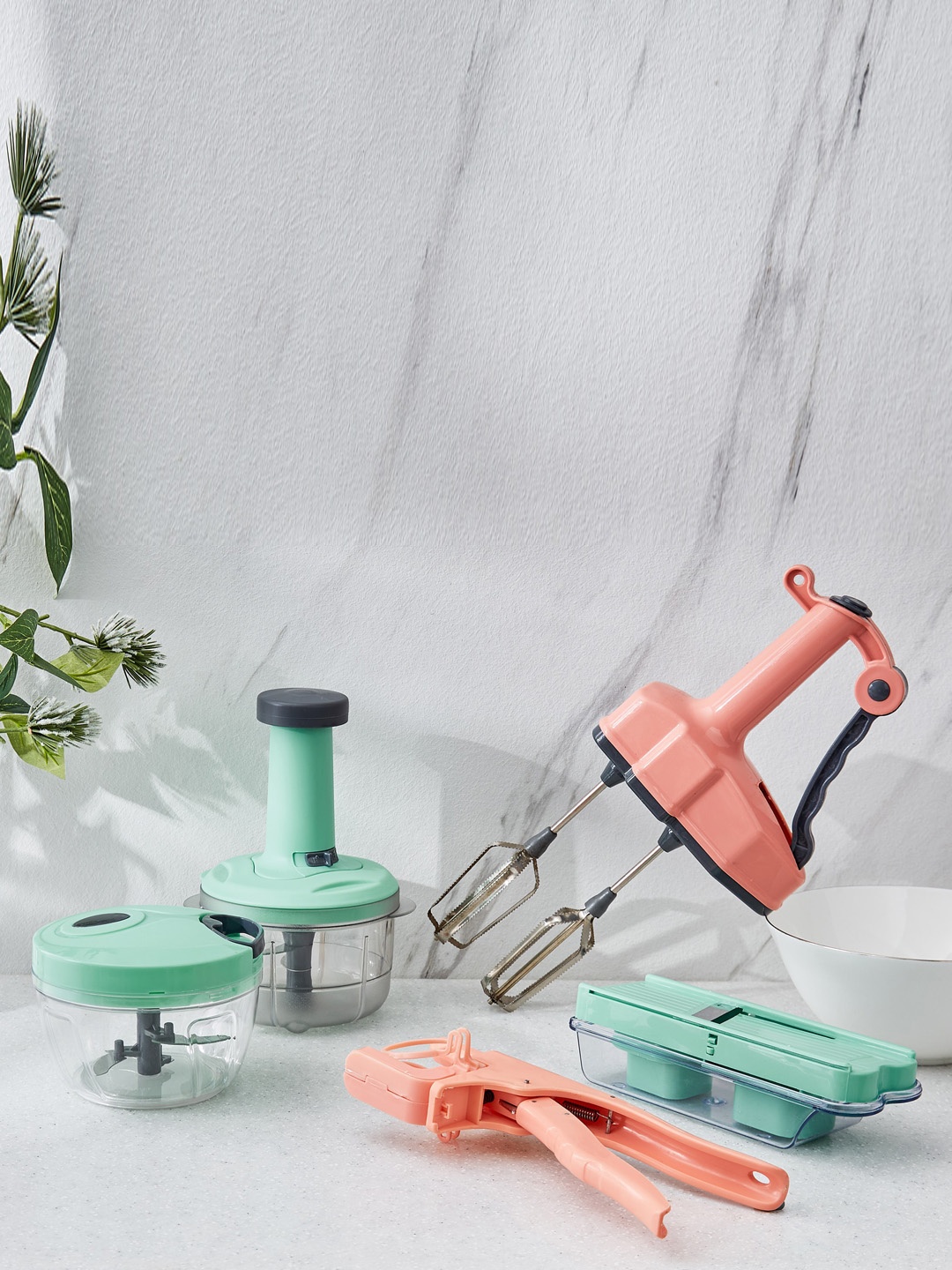 

Home Centre Pink Rosemary Willos Egg Cracker