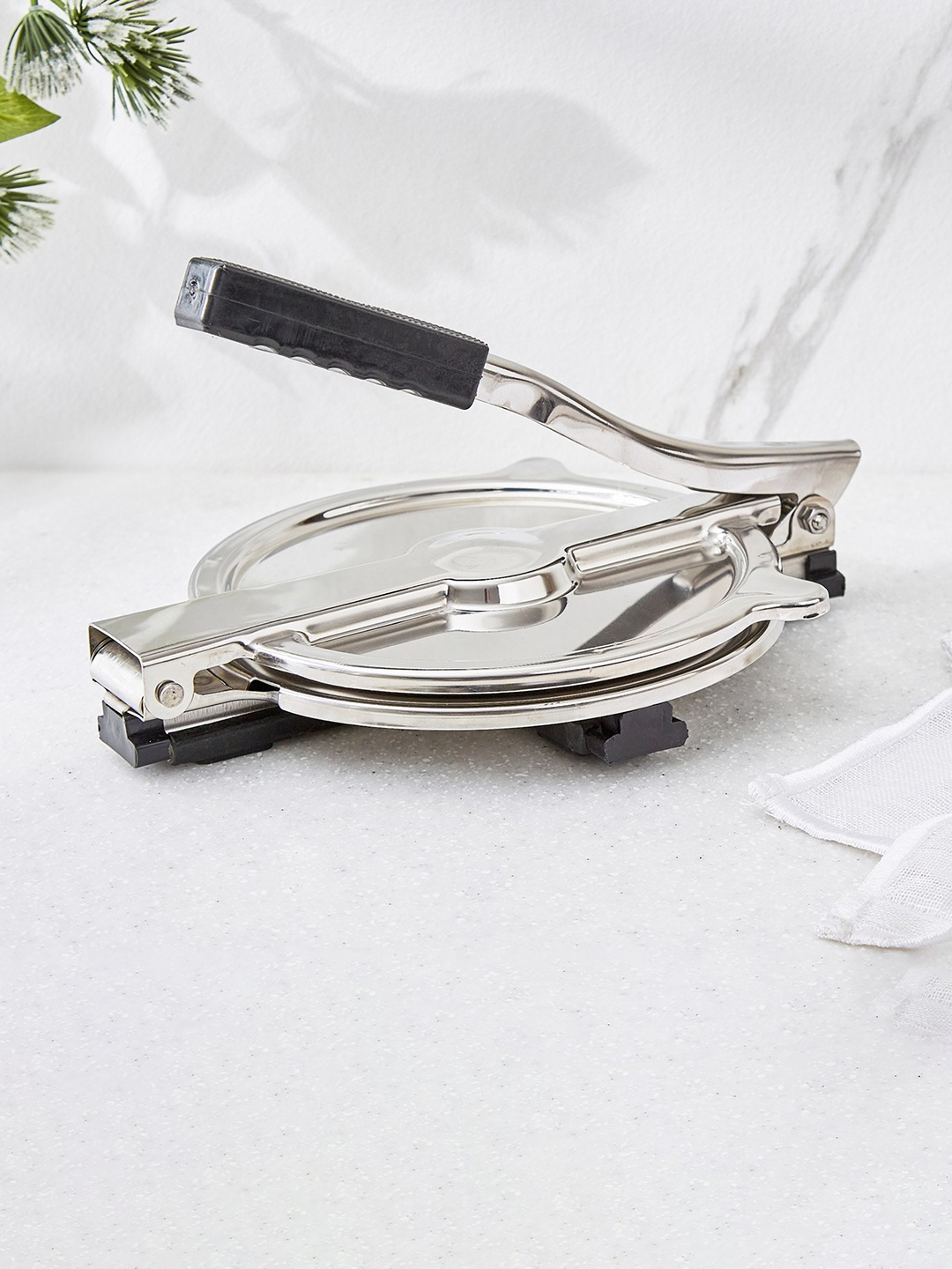 

Home Centre Glovia Suro Stainless Steel Poori Press, Silver