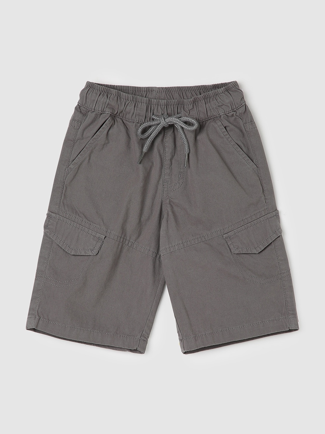 

max Boys Regular Fit Mid Rise Pure Cotton Cargo Shorts, Grey