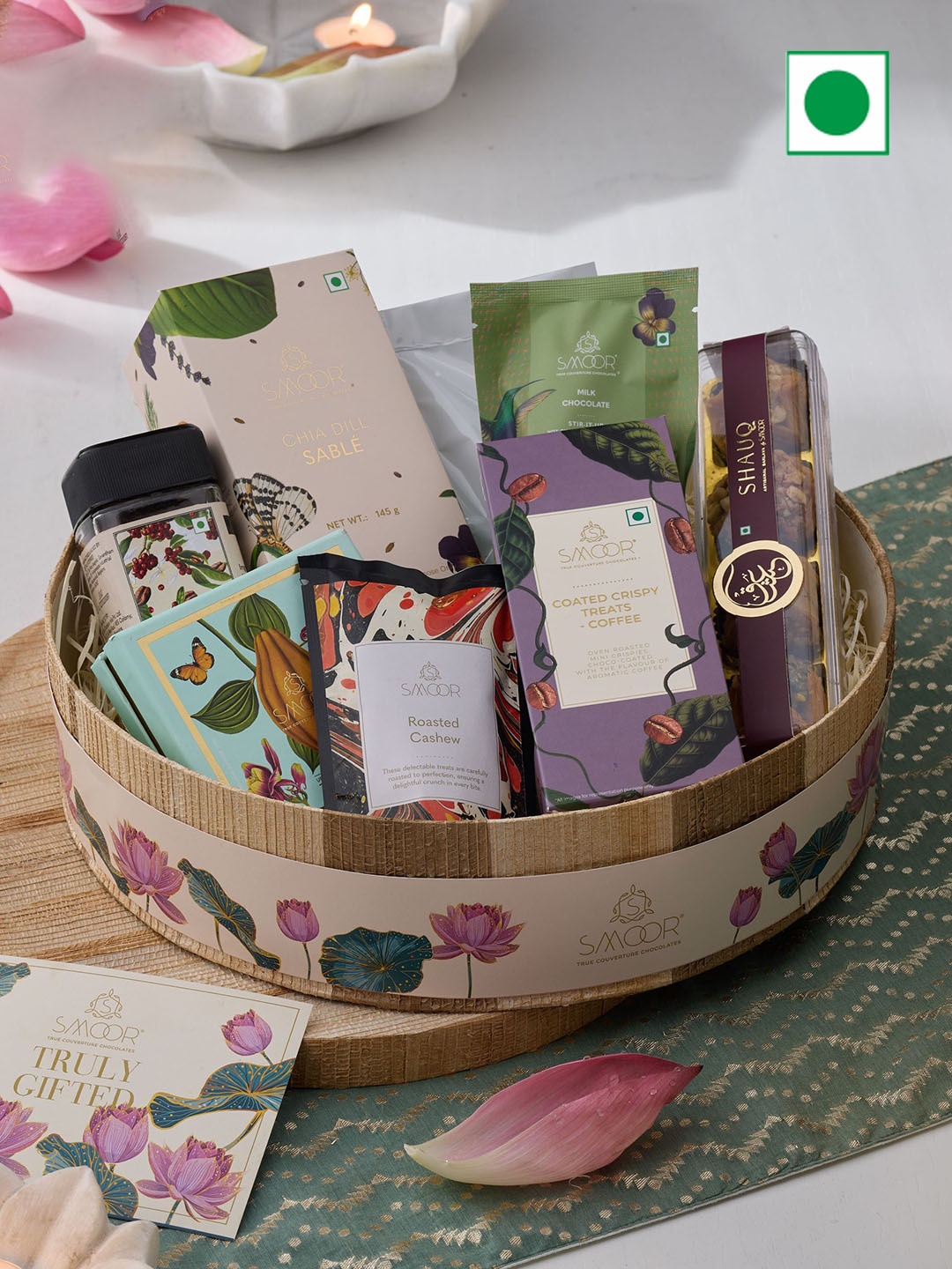 

SMOOR Eco Chic Prosperity Hamper Diwali Set, Beige