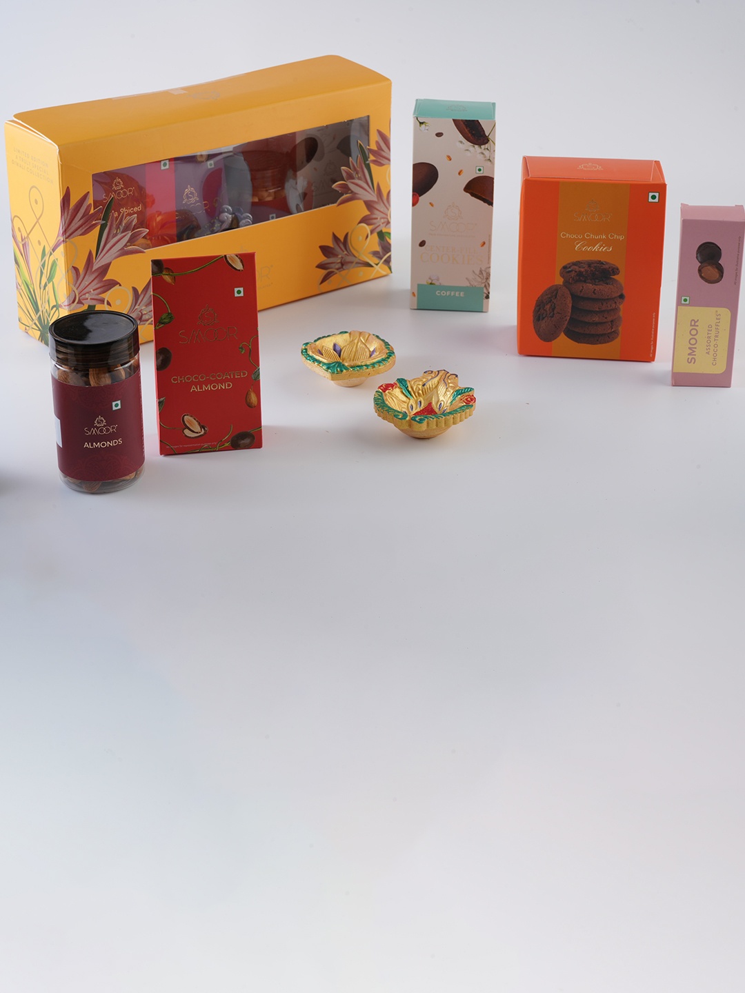 

SMOOR Corporate Gift Hamper, Yellow