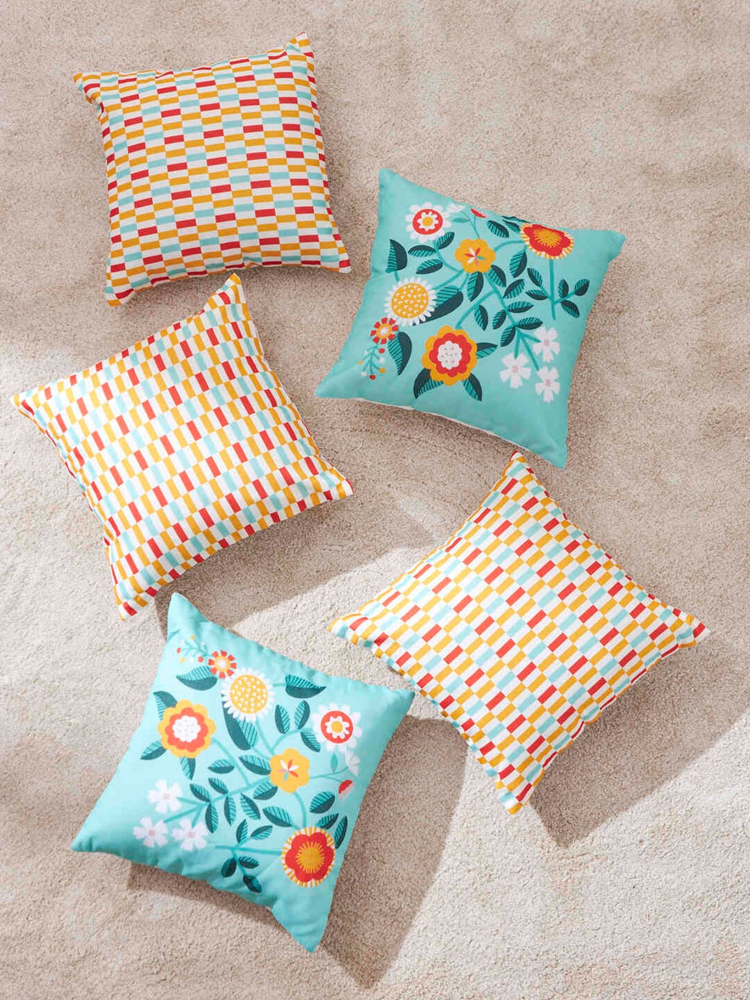 

Chumbak Green & White 5 Pieces Floral Square Cushion Covers