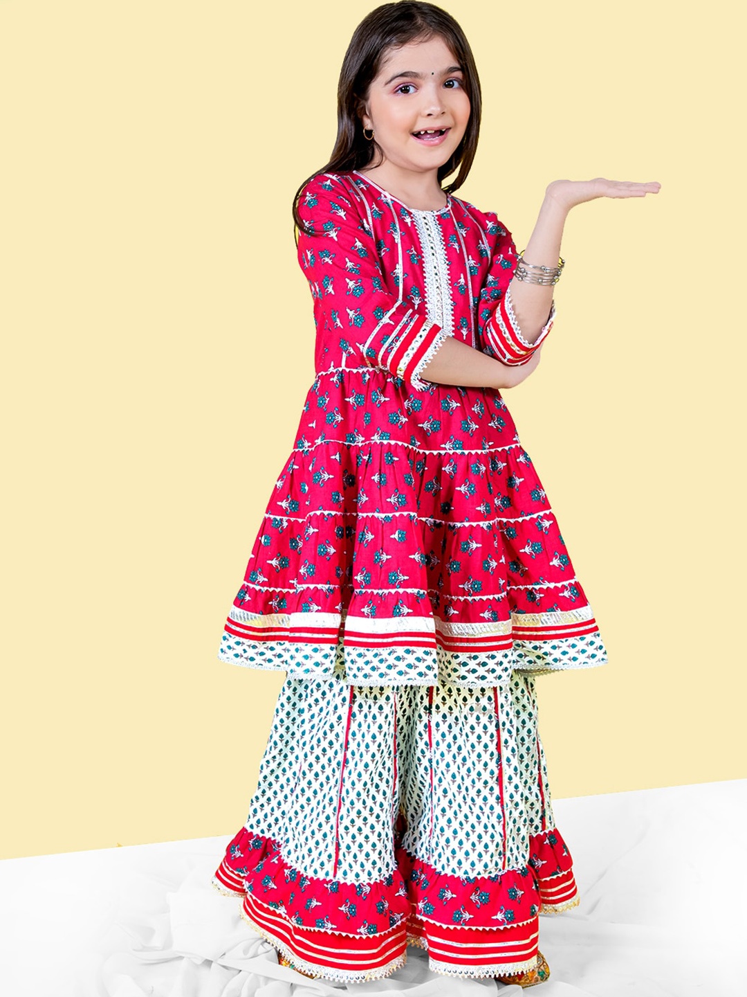 

Naughty Ninos Girls Ethnic Motifs Printed Sequinned detsil A-Line Kurta with Sharara, Fuchsia