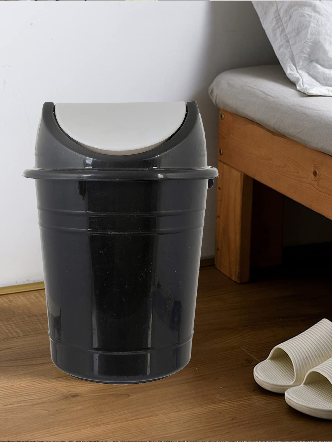 

Kuber Industries Black & White Swing Dustbins