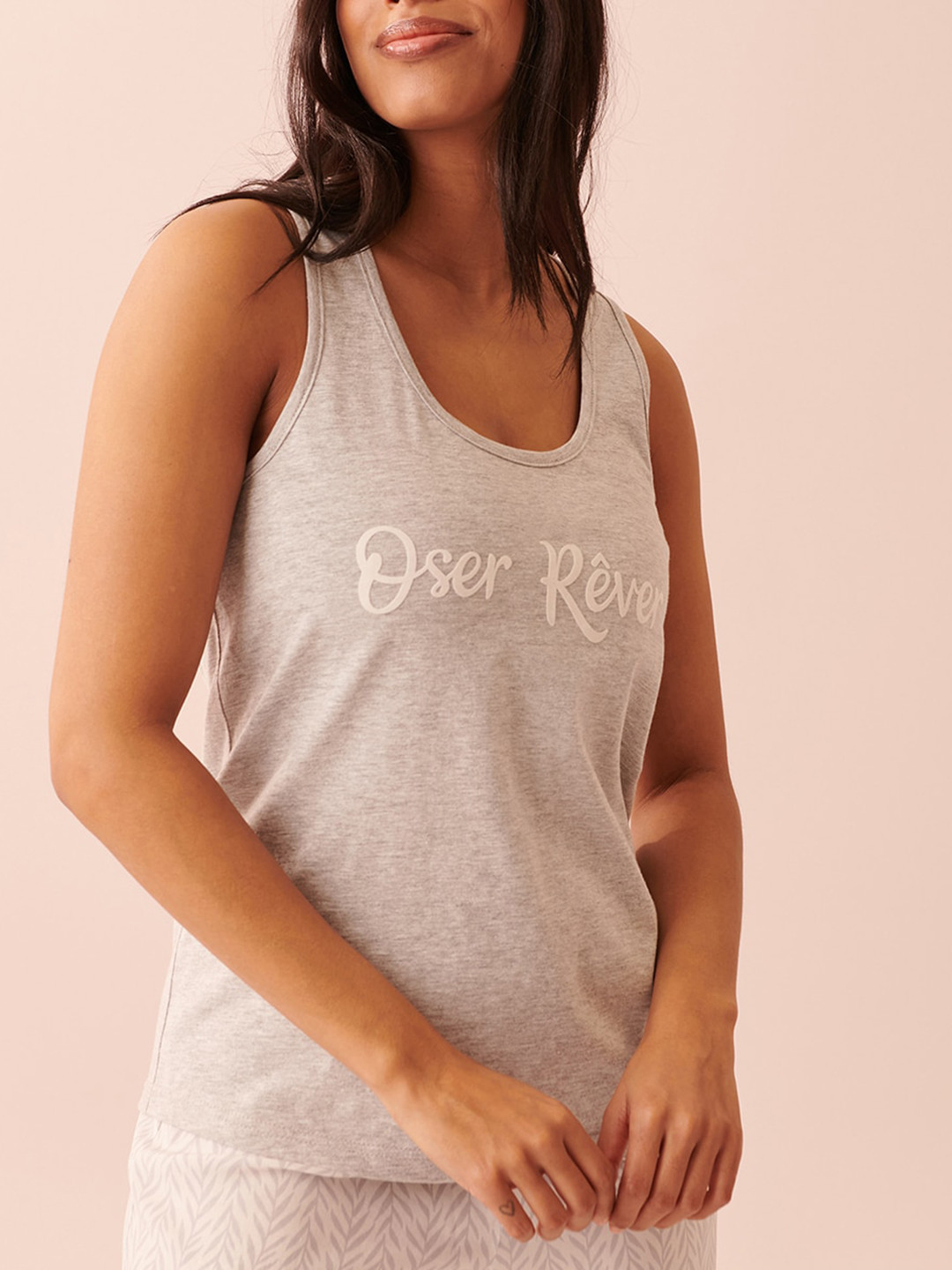 

La Vie en Rose Typography Printed Pure Cotton Top With Shorts, Grey