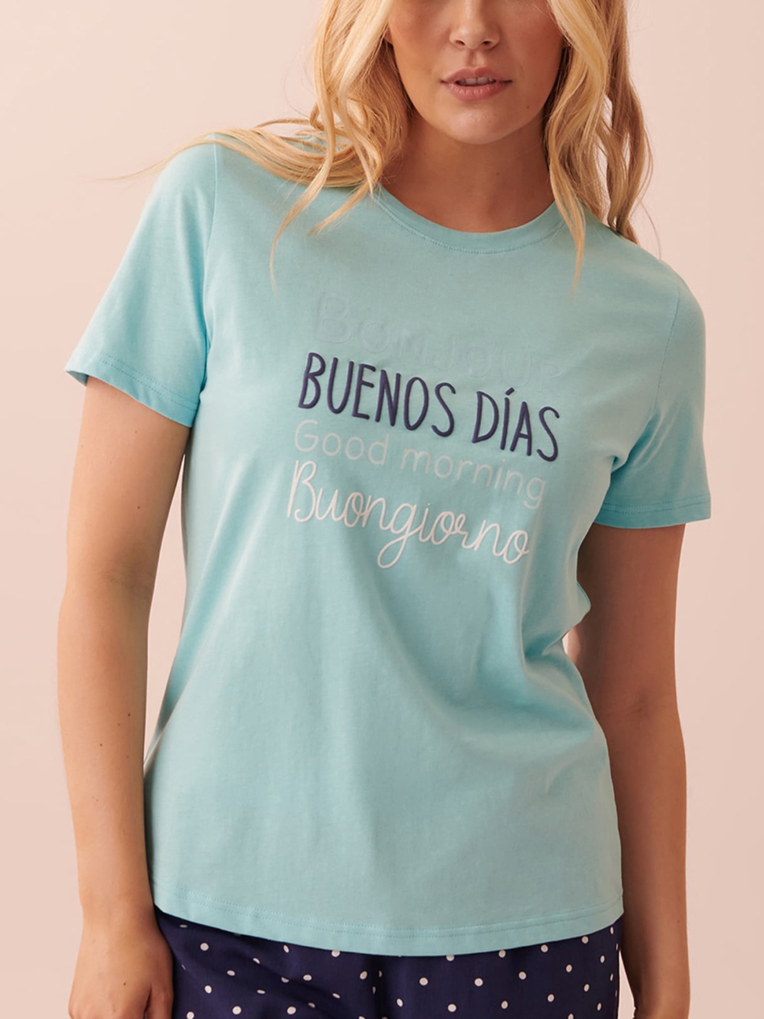 

La Vie en Rose Typography Printed Night suit, Blue