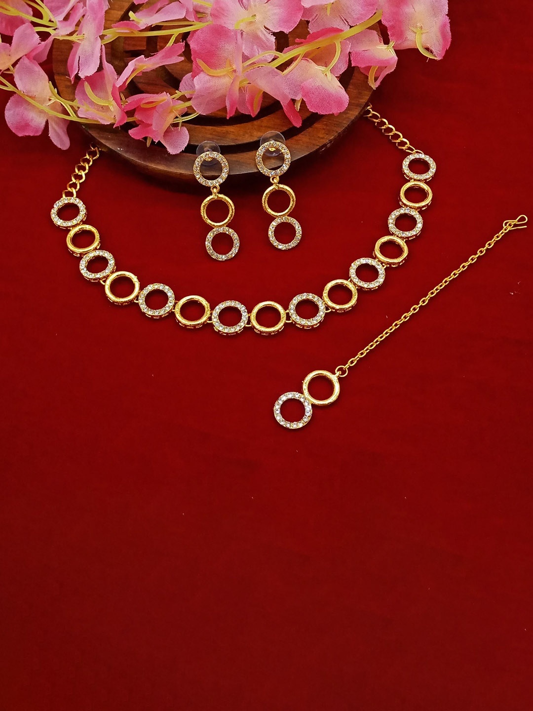 

AASHISH IMITATION Gold-Plated Stone-Studded Jewellery Set