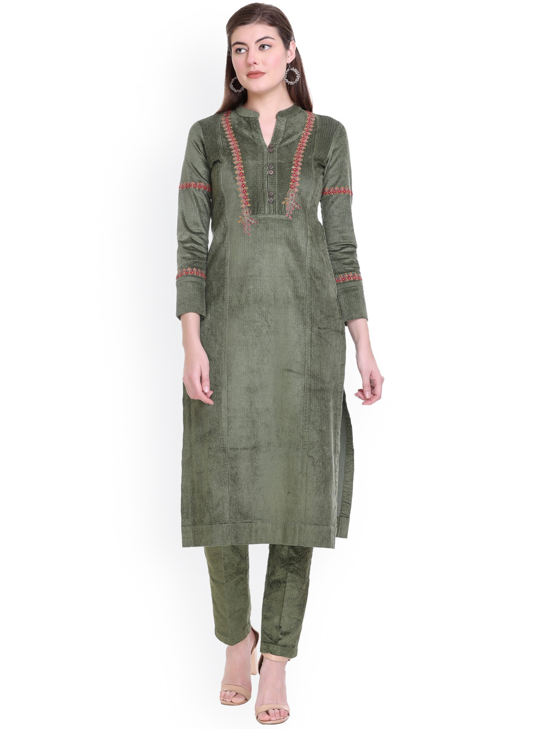 

STADO Women Green Ethnic Motifs Mandarin Collar Thread Work Velvet Kurta with Trousers