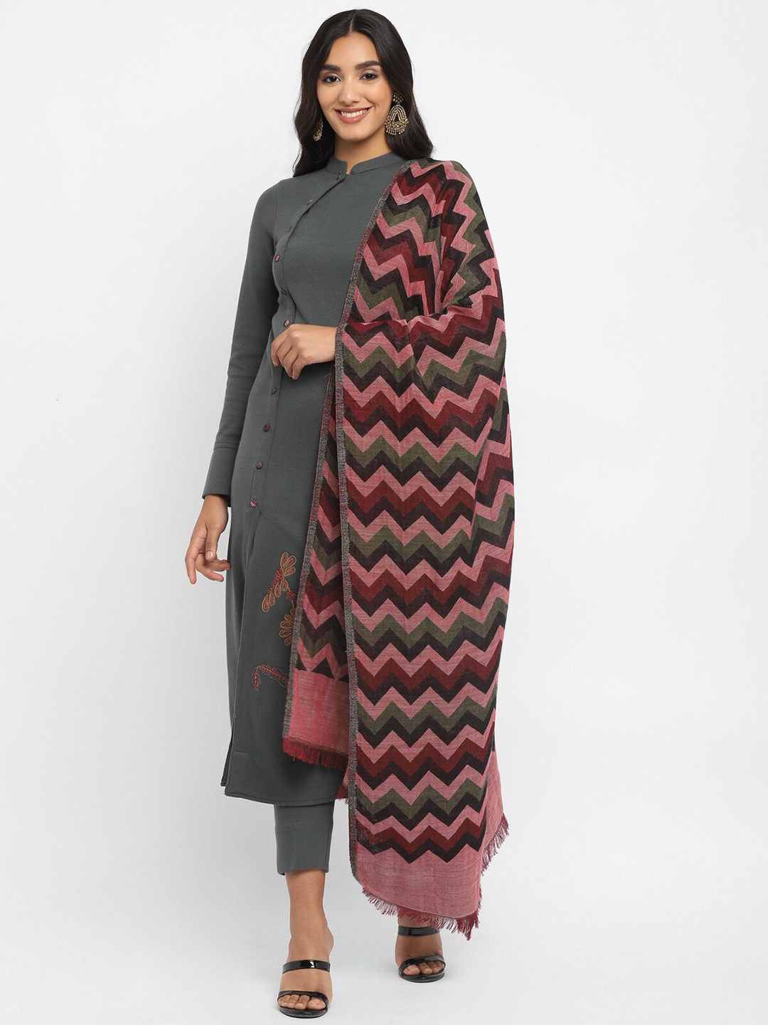 

STADO Floral Embroidered Mandarin Collar Kurta With Trousers & Dupatta, Grey