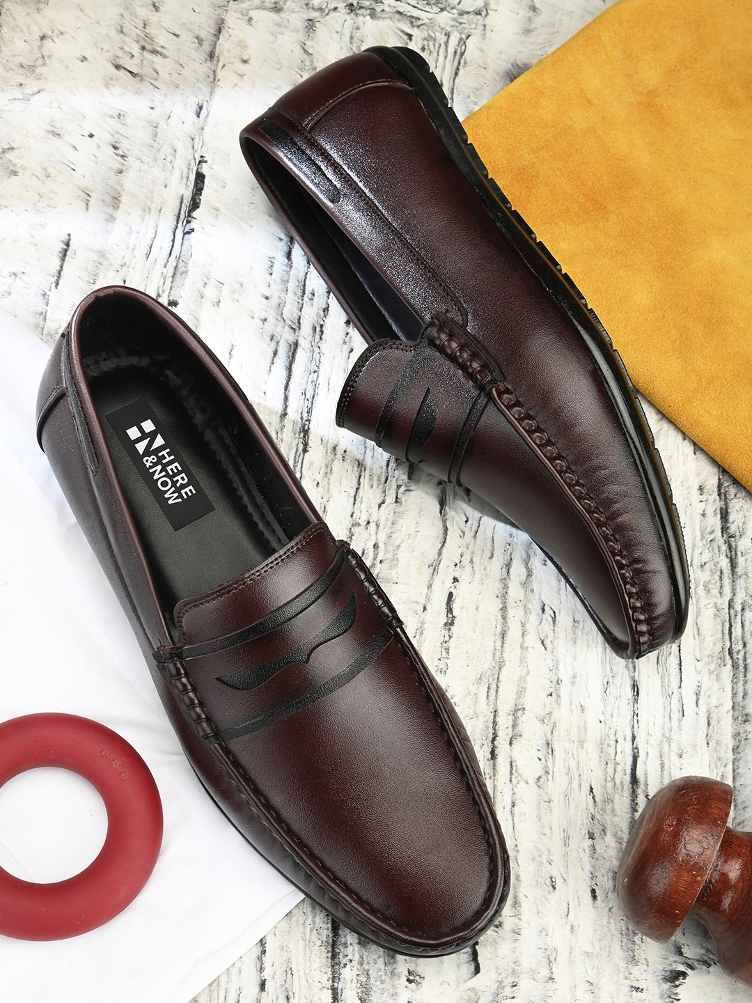 

HERE&NOW Men Brown Round Toe Slip-On Loafers