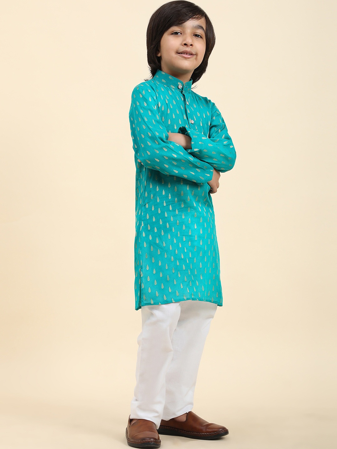 

Pro-Ethic STYLE DEVELOPER Boys Ethnic Motifs Woven Design Straight Kurta With Pyjamas, Turquoise blue