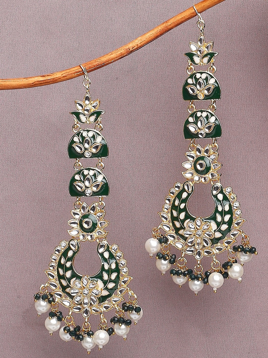 

OOMPH Black Floral Chandbalis Earrings