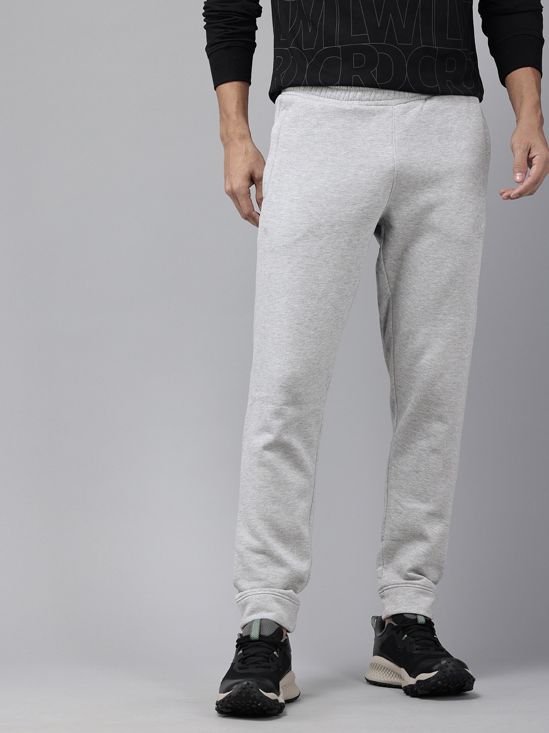 

Wildcraft Men Outdoor Joggers, Grey melange