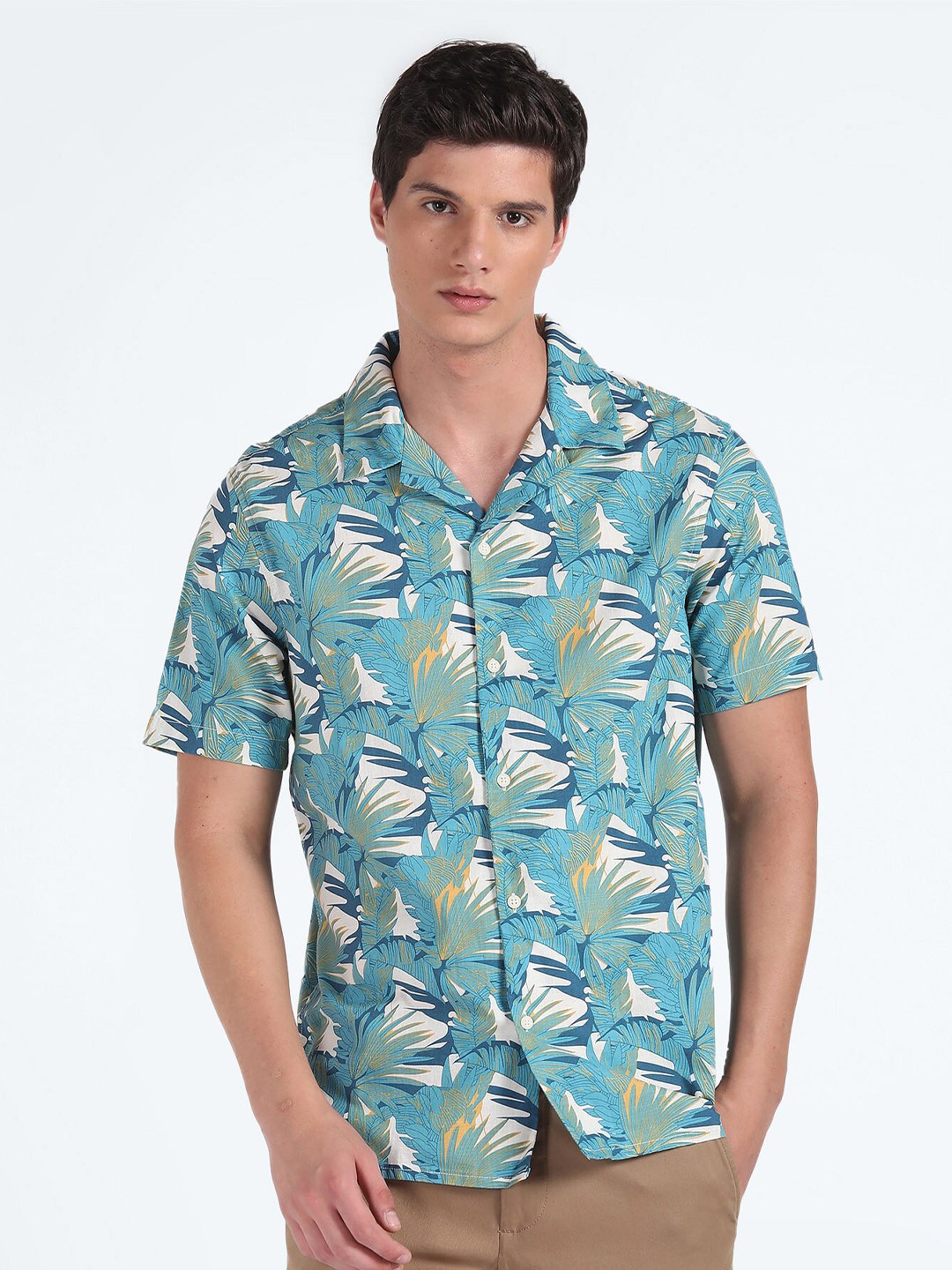 

Flying Machine Tropical Printed Cuban Collar Pure Cotton Casual Shirt, Off white