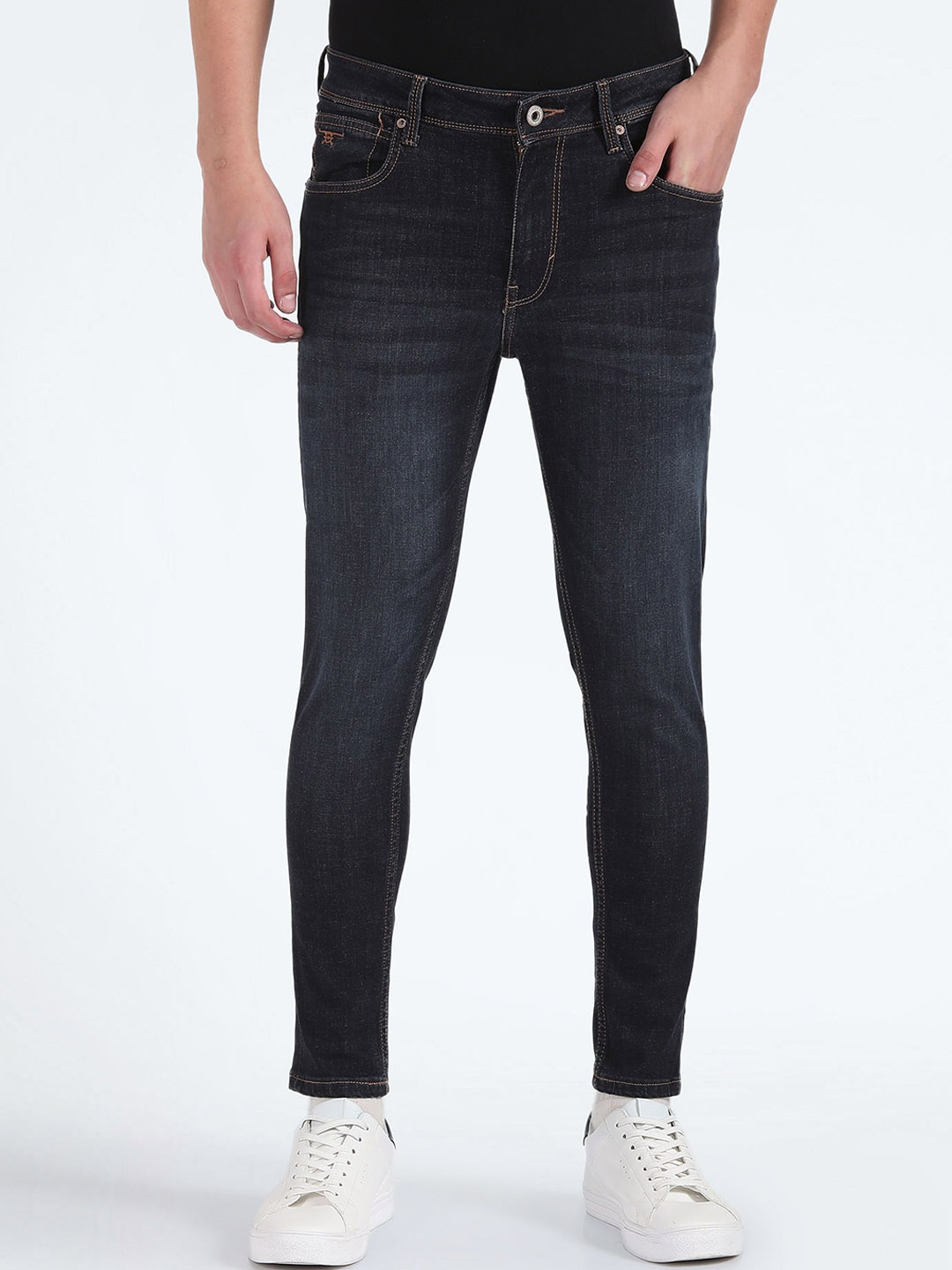 

Flying Machine Men Skinny Fit Clean Look Light Fade Stretchable Jeans, Blue
