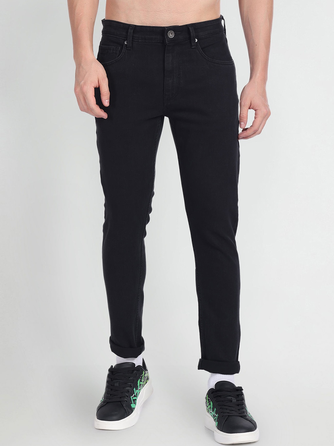 

Flying Machine Men Tapered Fit Mid-Rise Stretchable Jeans, Black