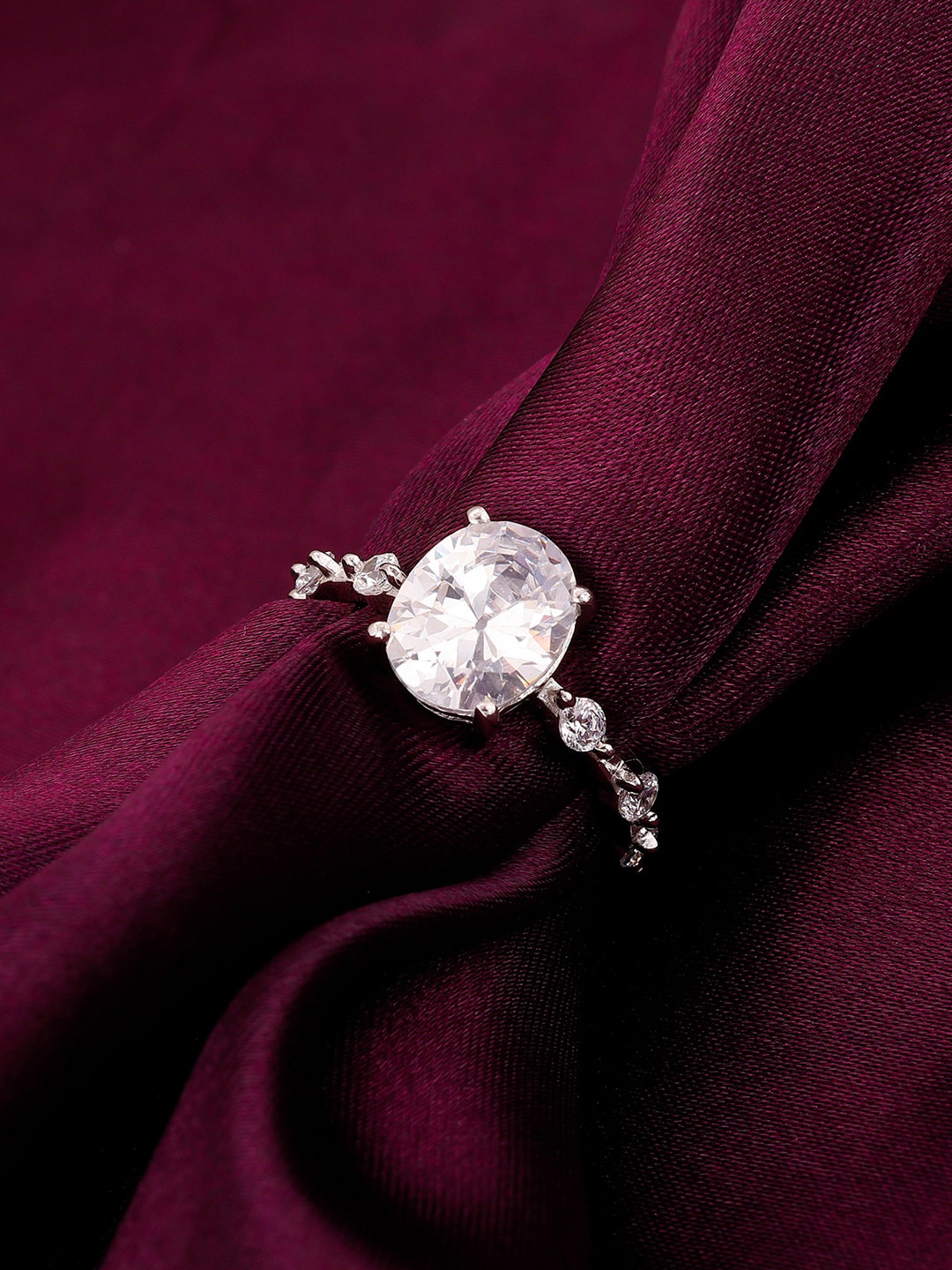

GIVA Rhodium-Plated CZ Studded Finger Ring, Silver