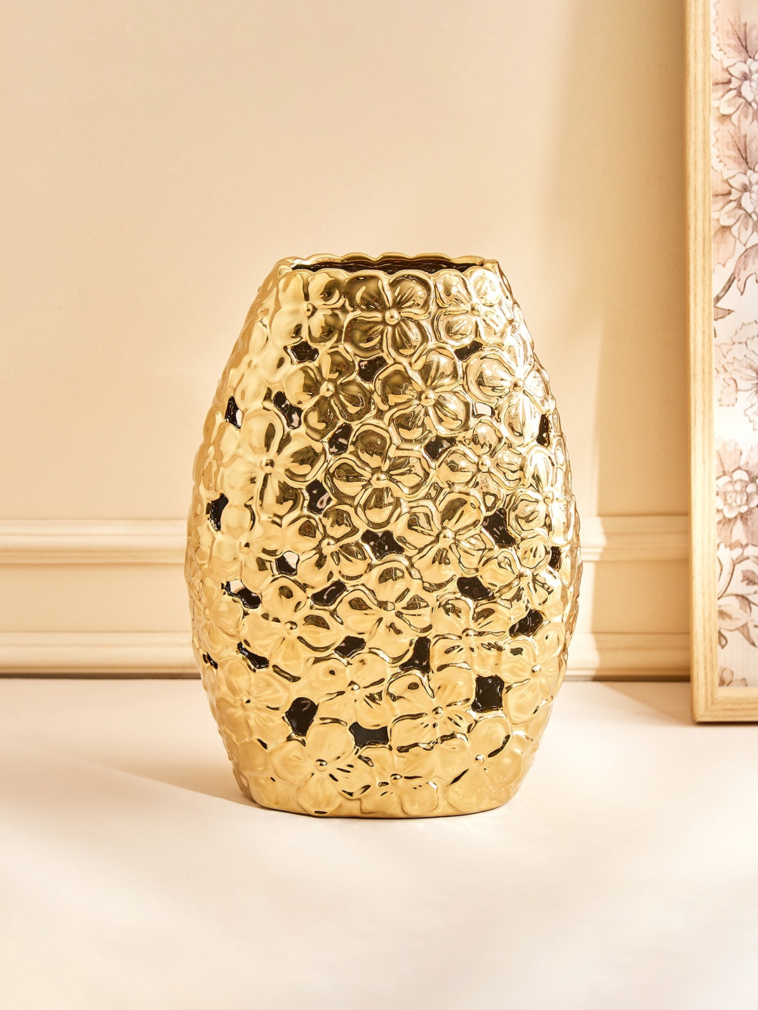 

Home Centre Stellar Celestial Beige Textured Porcelain Flower Vase, Gold