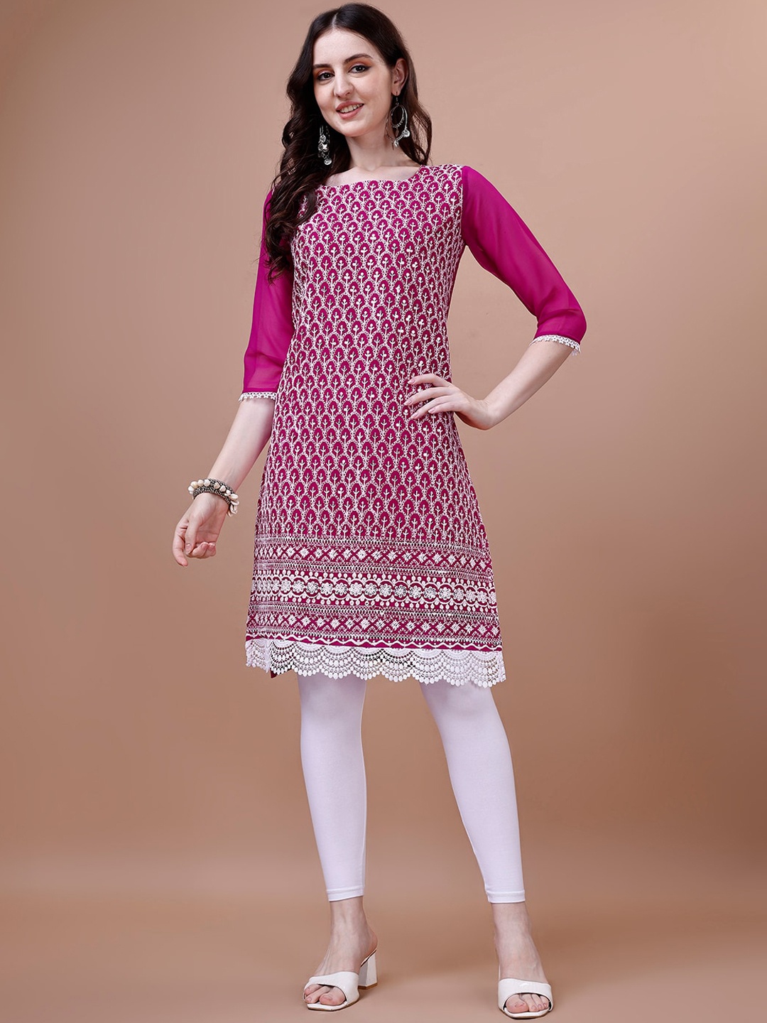 

PMD Fashion Floral Embroidered Kurta, Pink