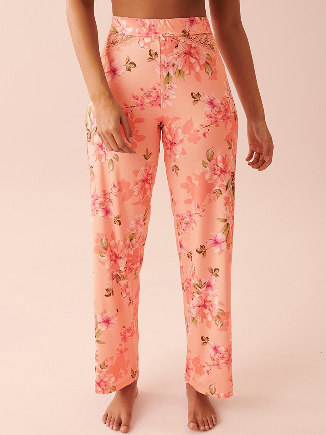 

La Vie en Rose Women Floral Printed Straight-Leg Comfortable Lounge Pants, Orange