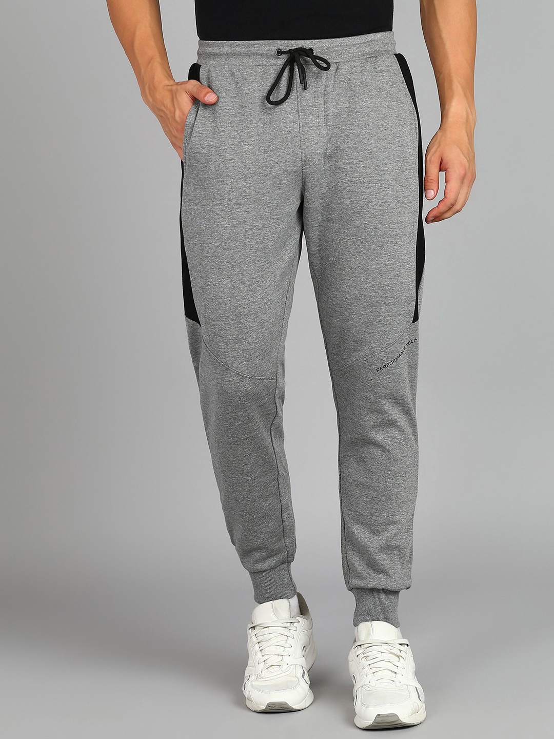 

Alan Jones Men Side Panel Detail Slim Fit Joggers, Grey