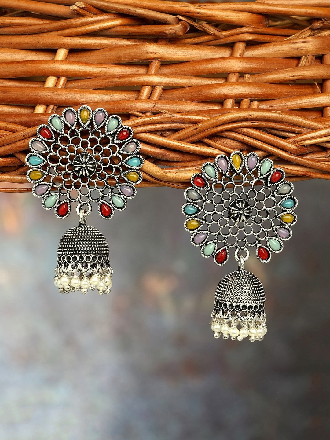 

Zaveri Pearls Silver-Plated Kundan-Studded Contemporary Jhumkas