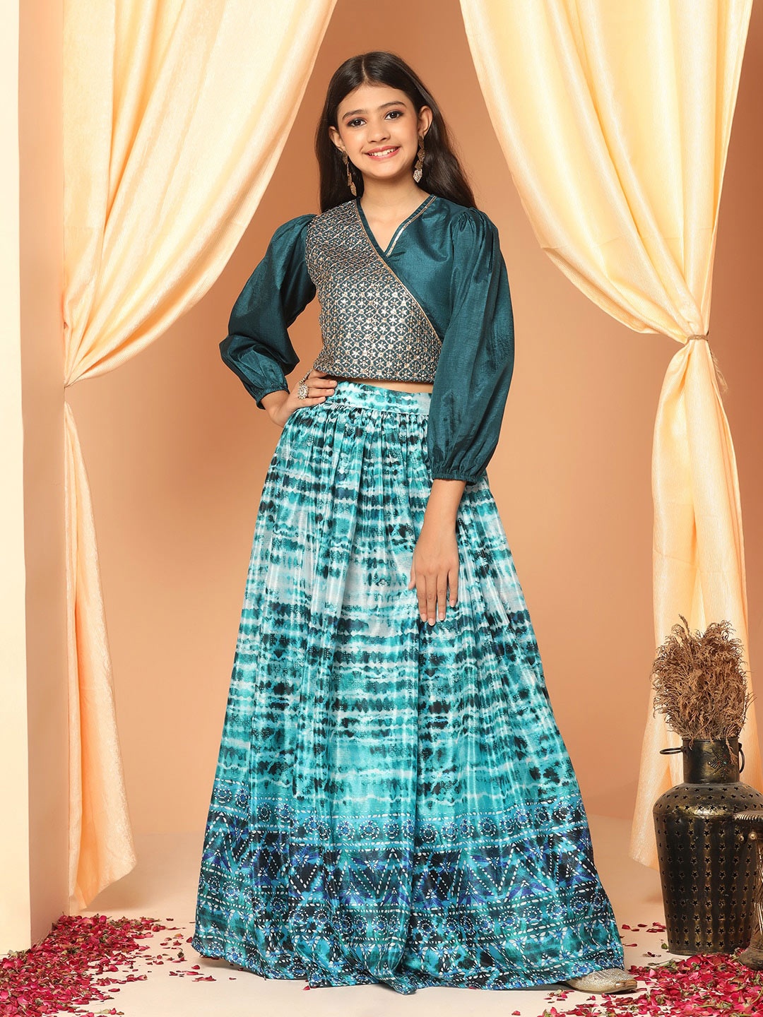

FASHION DREAM Girls Embroidered Ready to Wear Lehenga Choli, Blue